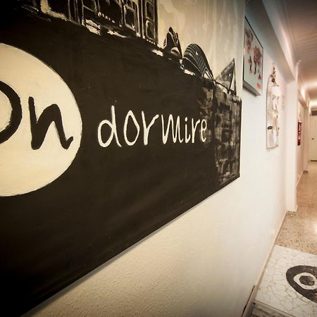 Hostal On Dormire فالنسيا المظهر الخارجي الصورة