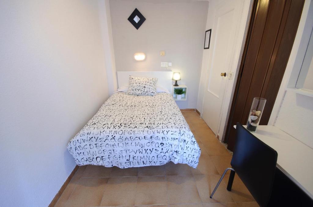 Hostal On Dormire فالنسيا الغرفة الصورة